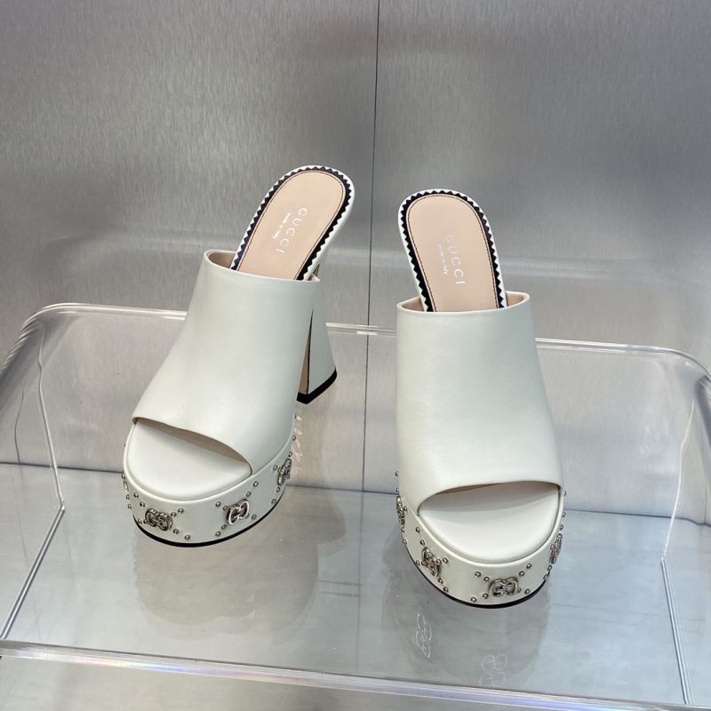 Gucci Heeled Shoes